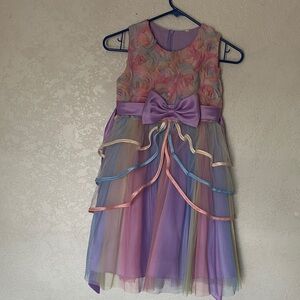 Colorful Sleeveless Dress with Bow